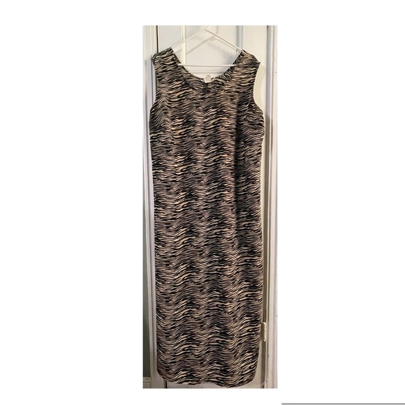 Sleeveless Zebra Print Maxi Dress - Picture 1 of 4